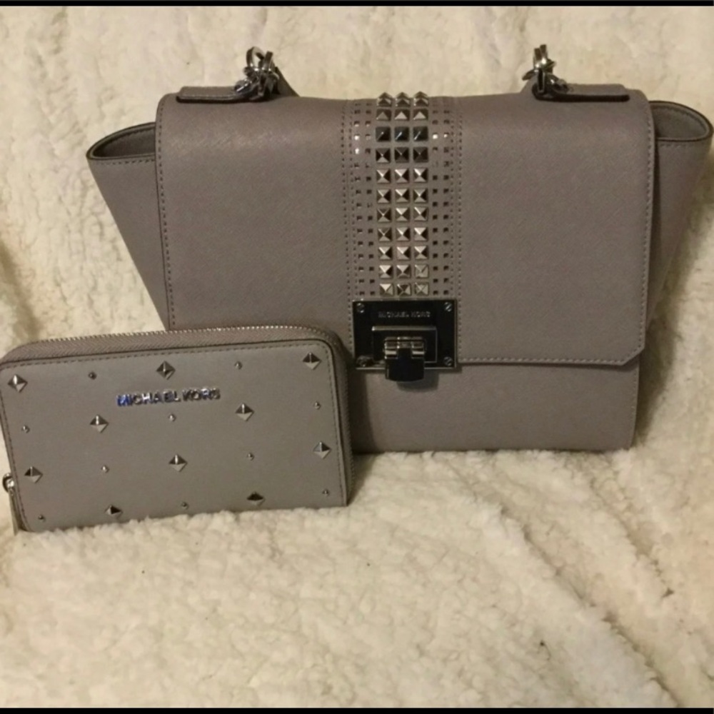 MK Medium Tina Pearl Grey Satchel